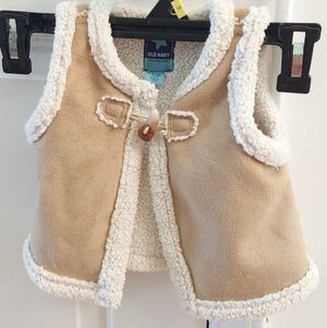 Old Navy 6-12M Baby Girl Boy Sherpa Fleece Vest Brown Tan Sleeveless Jacket Coat